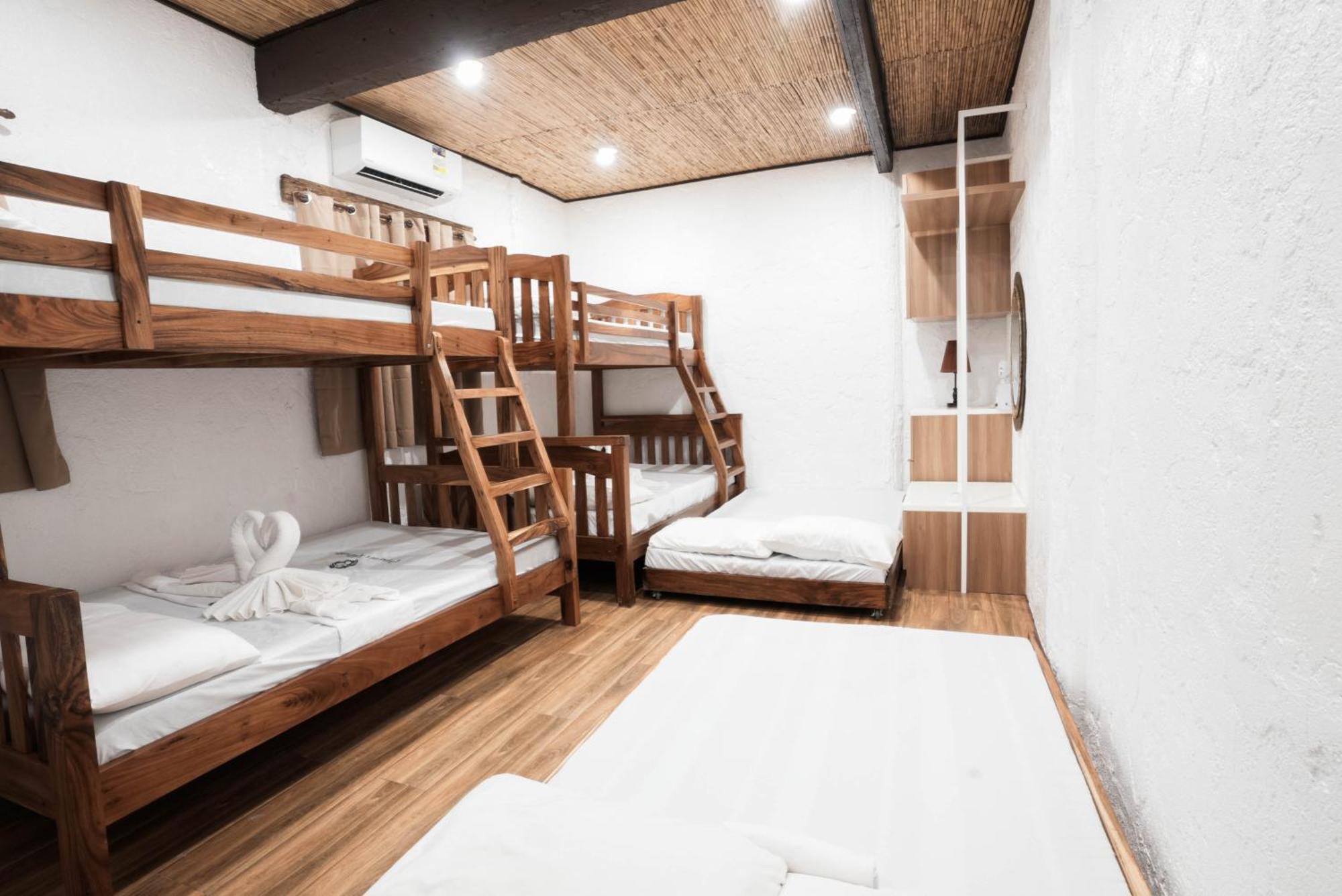 Casa De Celestina Private Resort Silang Екстериор снимка