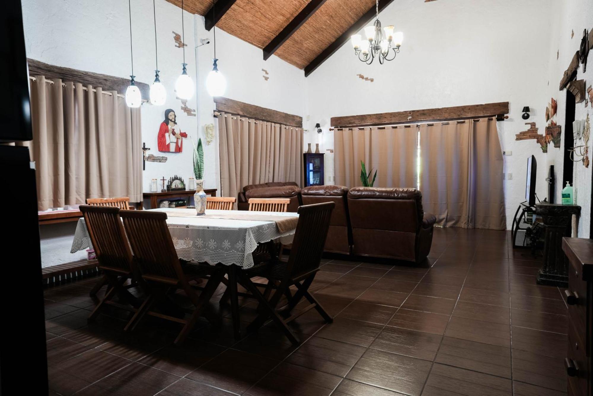 Casa De Celestina Private Resort Silang Екстериор снимка